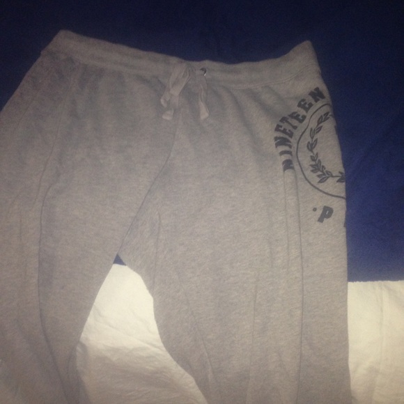 Vs pink sweatpants