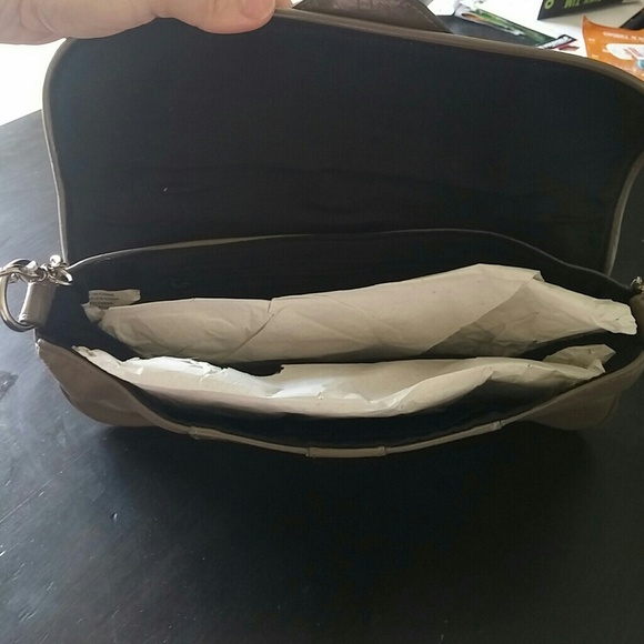 Handbag/clutch - Picture 3 of 4