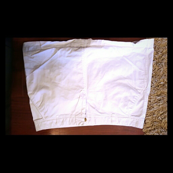 White Old Navy Mini Skirt Size 16