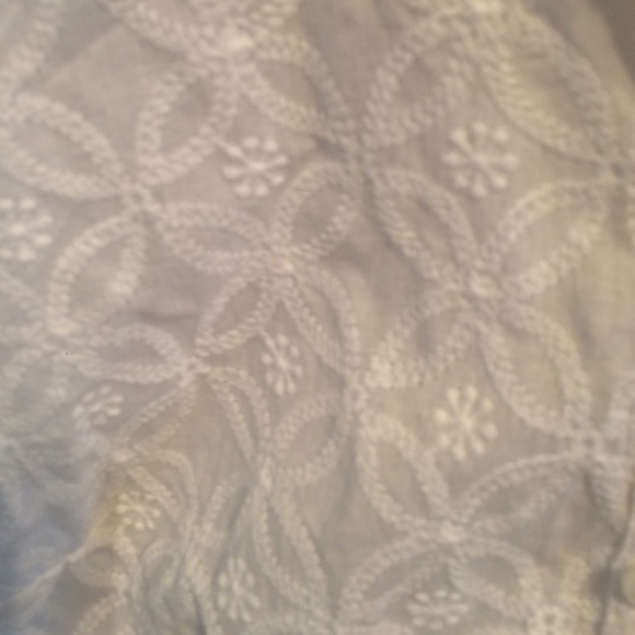 Blouse - Picture 2 of 4