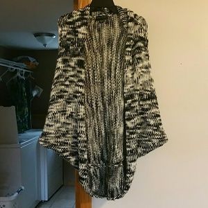 Forever 21 salt and pepper sweater