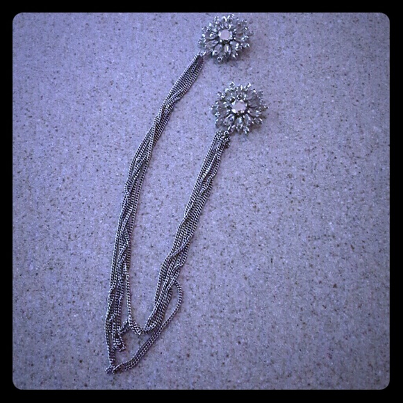 Vintage style pin *Hold*