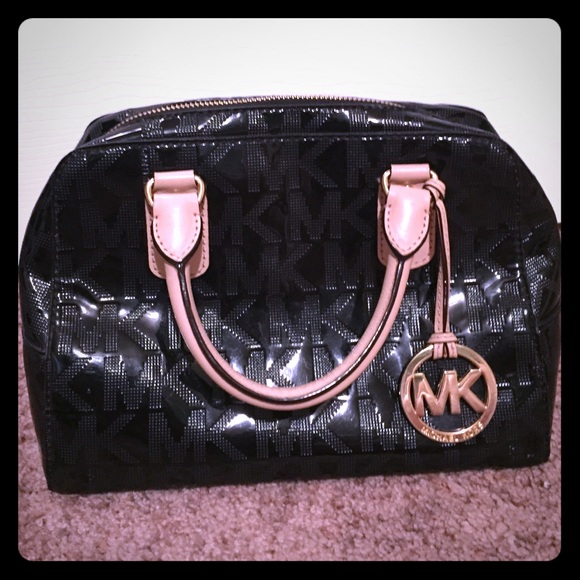 Michael kors signature Grayson