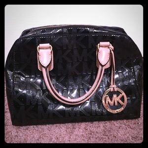 Michael kors signature Grayson