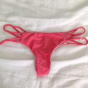 ❌HOLD ❌(🅿️🅿️60)Acacia swimwear Maui  bottoms