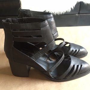 Gladiator Caged Black Ankle Booties NEW