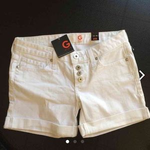 NEW GUESS White Shorts