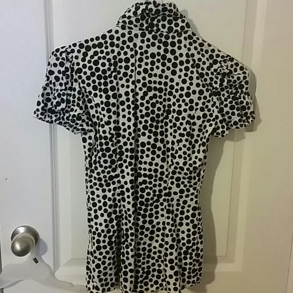 White with Black Poka dot blouse - Picture 3 of 3
