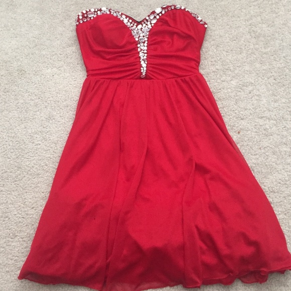 dress great for fancy parties!!!