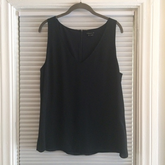 Theory silk sleeveless blouse