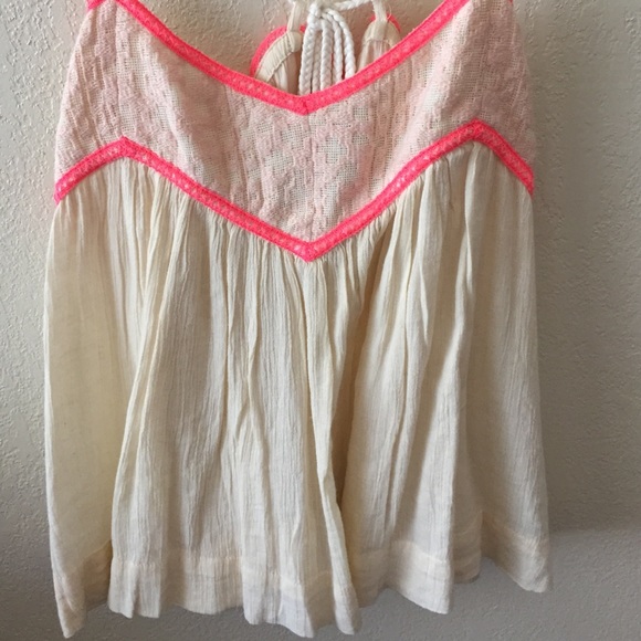 AE Top - Picture 2 of 3