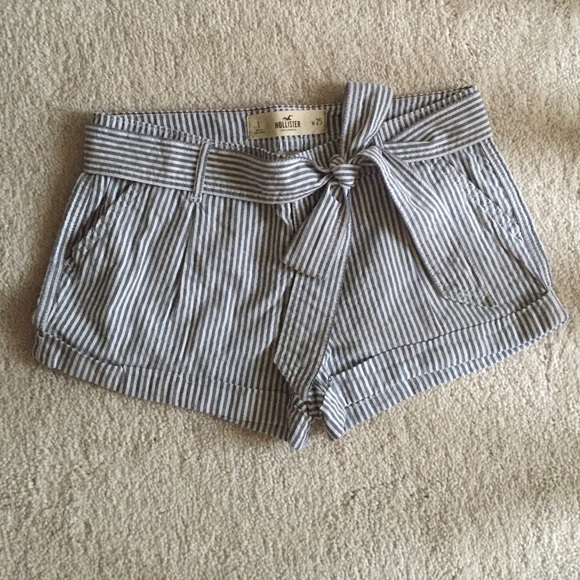 Hollister Other - Seersucker Shorts with bow
