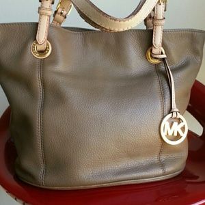 Michael Kors Tote