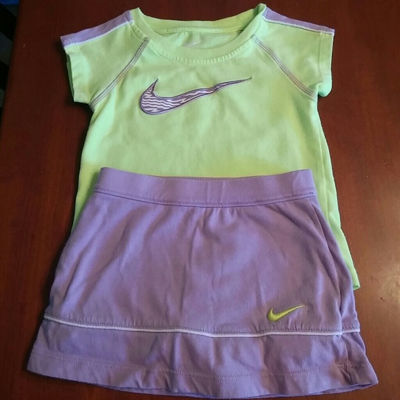 3t girls Nike set