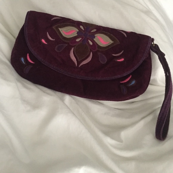lucky brand clutch