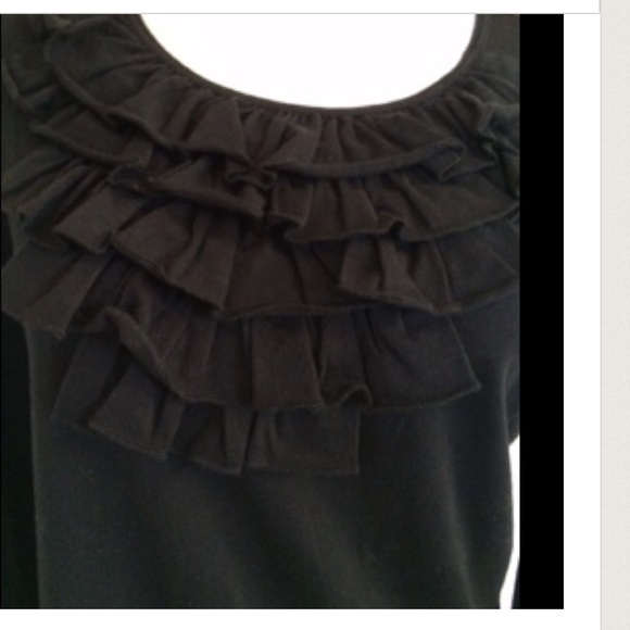 Cute Ruffle Top - Picture 3 of 3