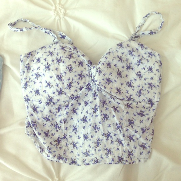 Set of 2 crop tops