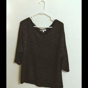 A Jennifer Lopez sweater. 💋