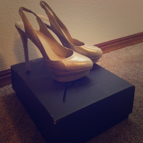 Brian Atwood nude sparkly heels 👠