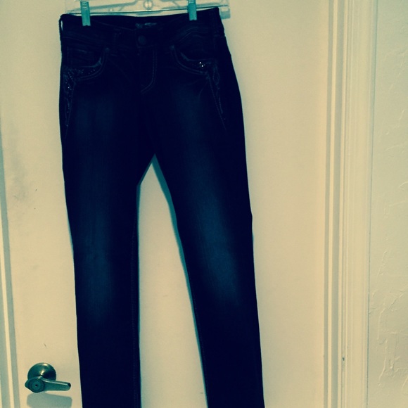 Embellished Blue Jeans - Picture 2 of 4