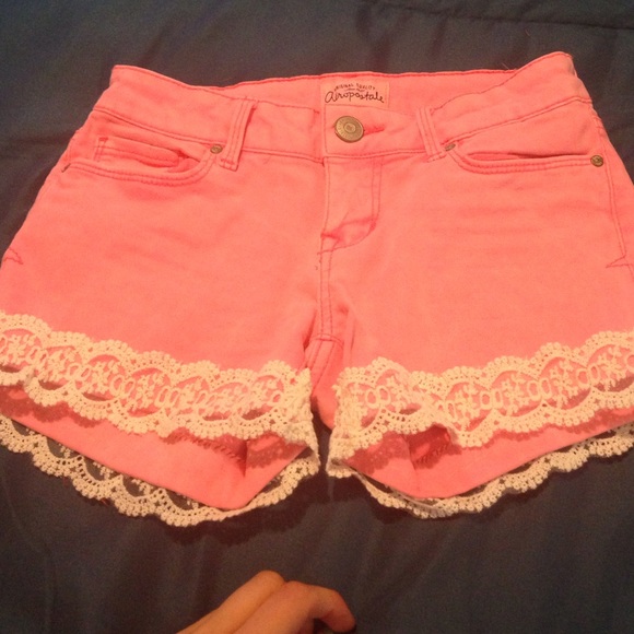 Aeropostale hot pink shorts.