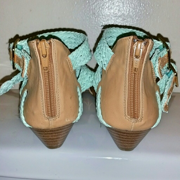Covington sandals - Picture 4 of 4