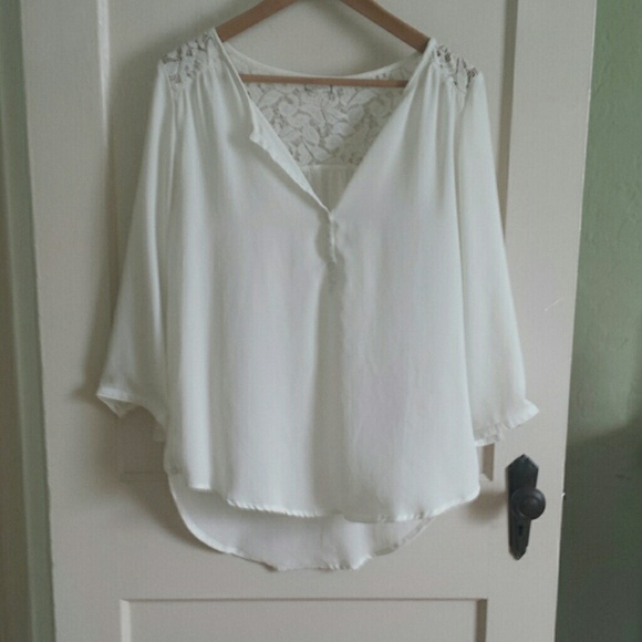 Pretty, white blouse