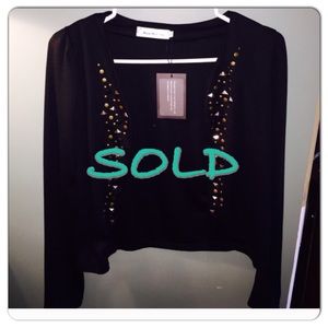 Sold in bundle Han Mei Gui Black business jacket.
