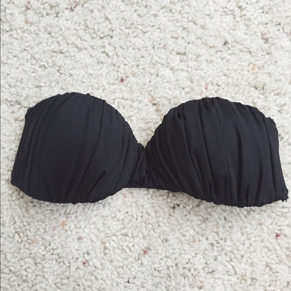 Black bikini top