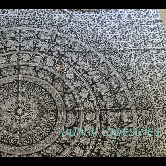 Tapestry - Elephant Mandala Large - Picture 2 of 4