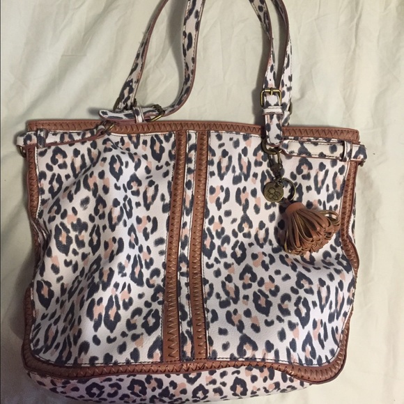 Jessica Simspon Cheetah print handbag