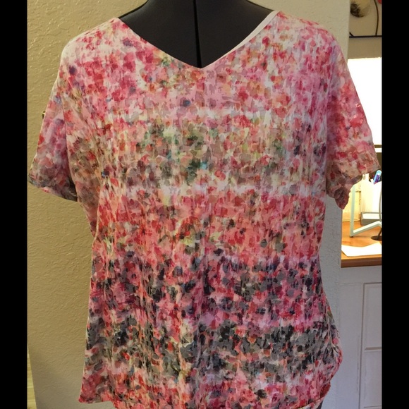 Multicolored top