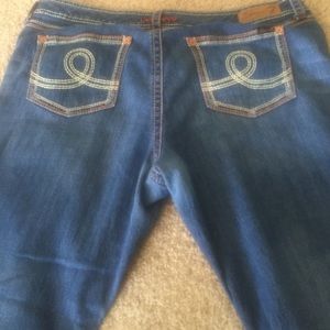 Seven jeans