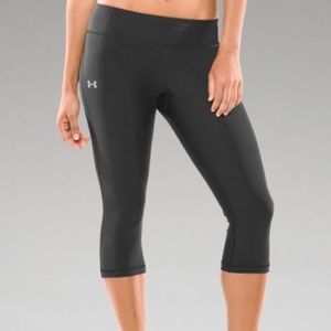 Under Armour Cropped Leggings