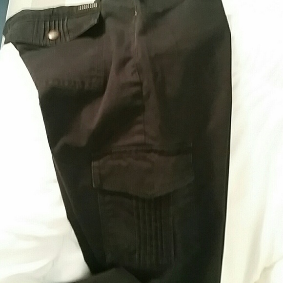 Pants - Picture 3 of 4