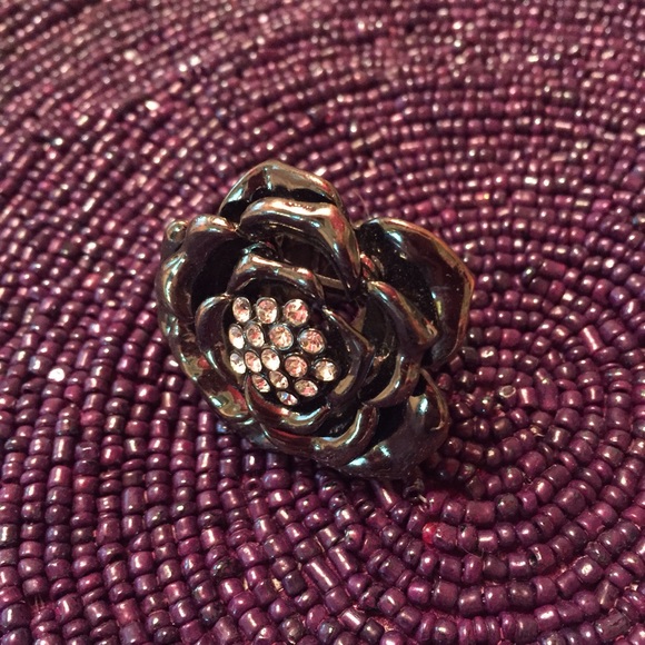 Diamond Black Flower Ring