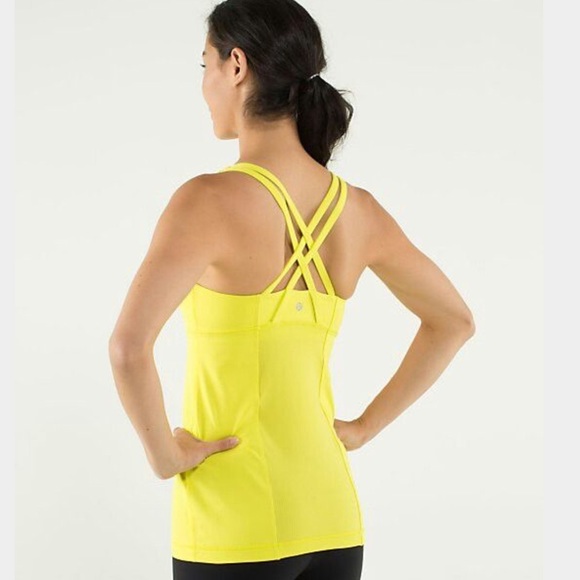 Lululemon Energy tank in split pea