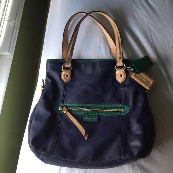 Coach Handbags - Coach Leather Handbag