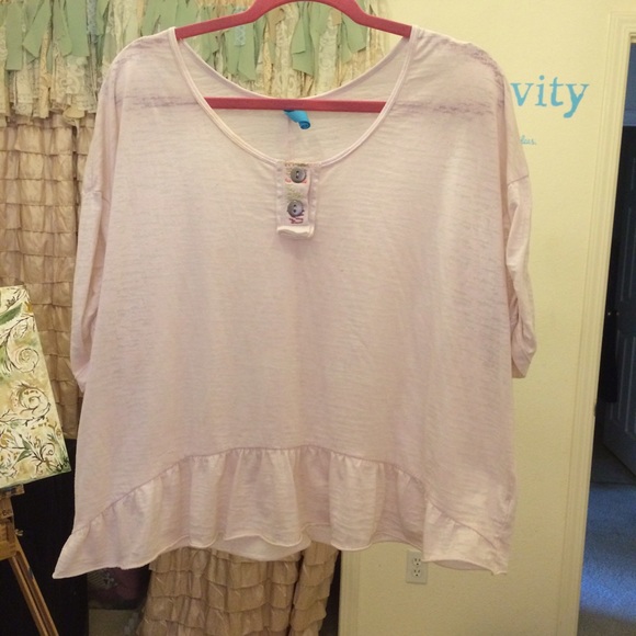 Light pink top!