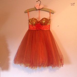 Glamorous golden gown