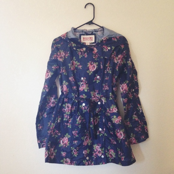 Mossimo lightweight rain jacket