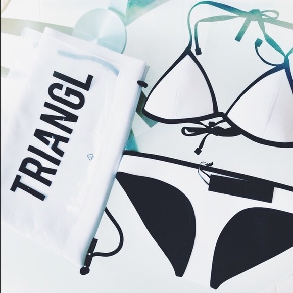 BRAND NEW TRIANGL BOTTOMS