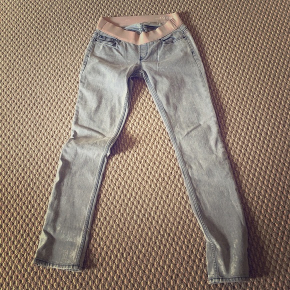 Gap Maternity jeans
