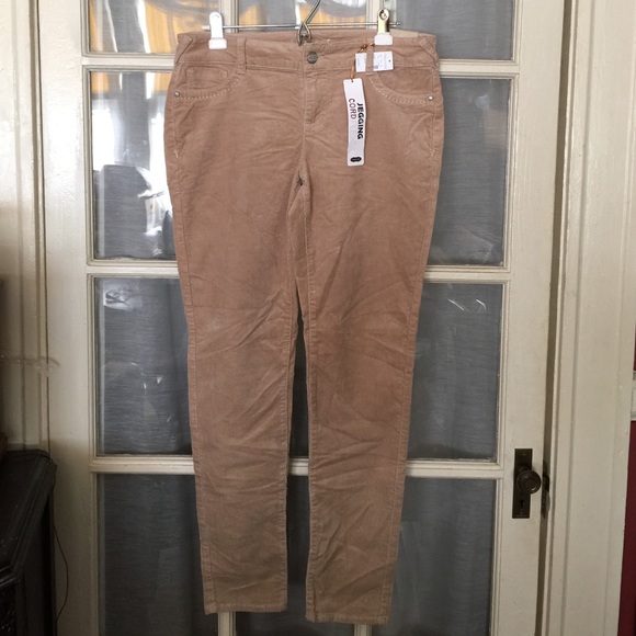 NWT Corduroy leggings