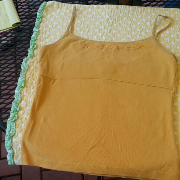 Abercrombie & Fitch tanks - Picture 4 of 4