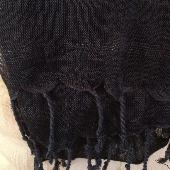 American Eagle Scarf - Picture 2 of 3