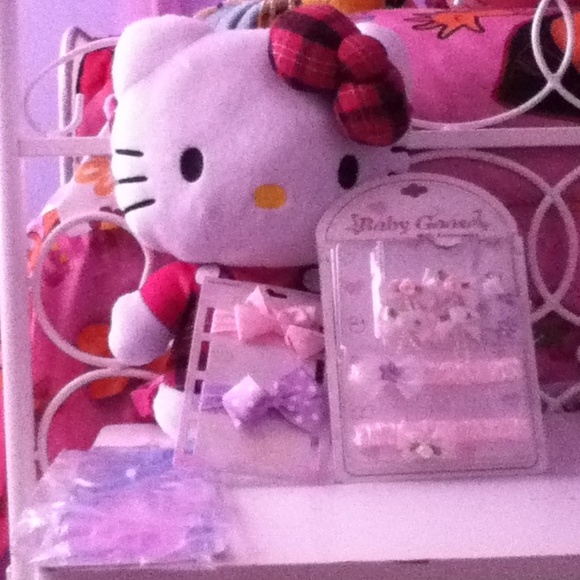 Hello Kitty bundle (Toddler)