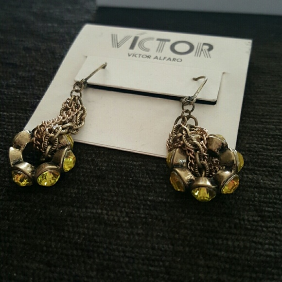 Necklace and earring set - Picture 2 of 4