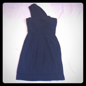 Black one shoulder dress with pockets