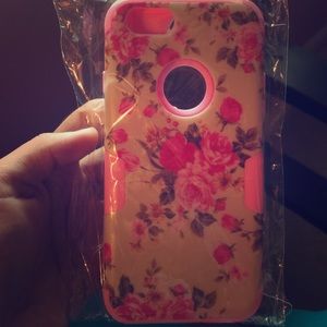 TWO Floral IPhone 6 Cases